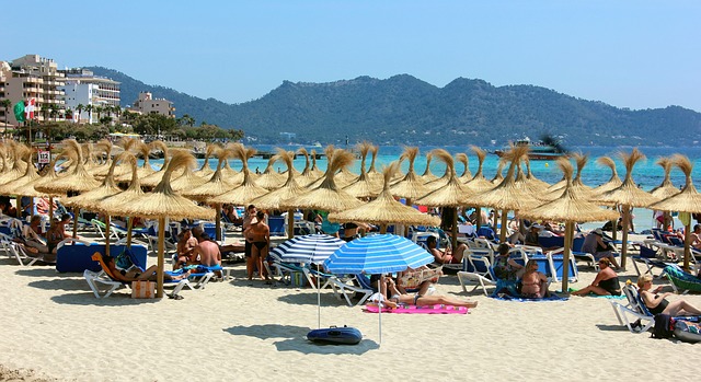 cala mirror beach