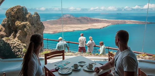lanzarote lacne dovolenky